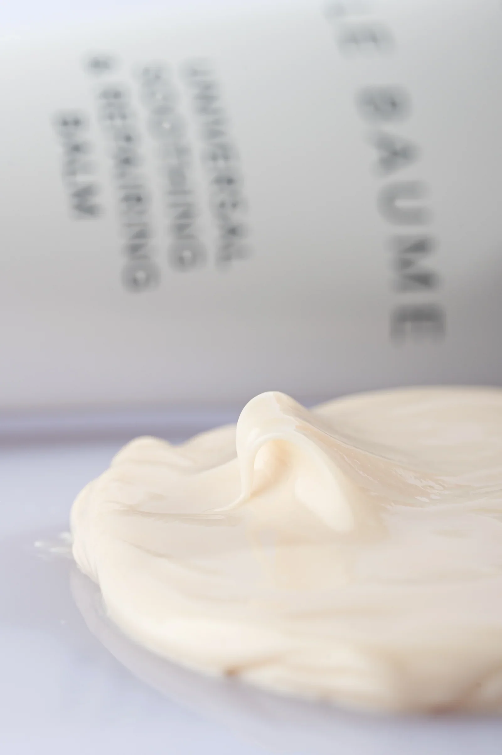 Le Baume - Universal soothing and repairing balm - Image 2
