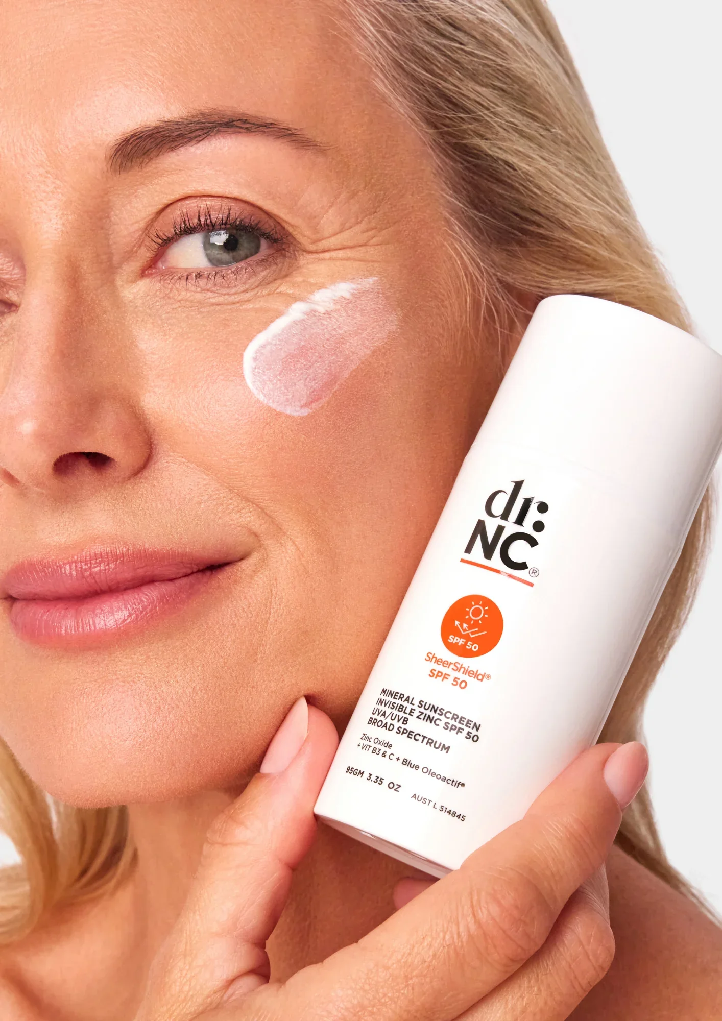 Sheershield Invisible SPF50 95g - Image 2